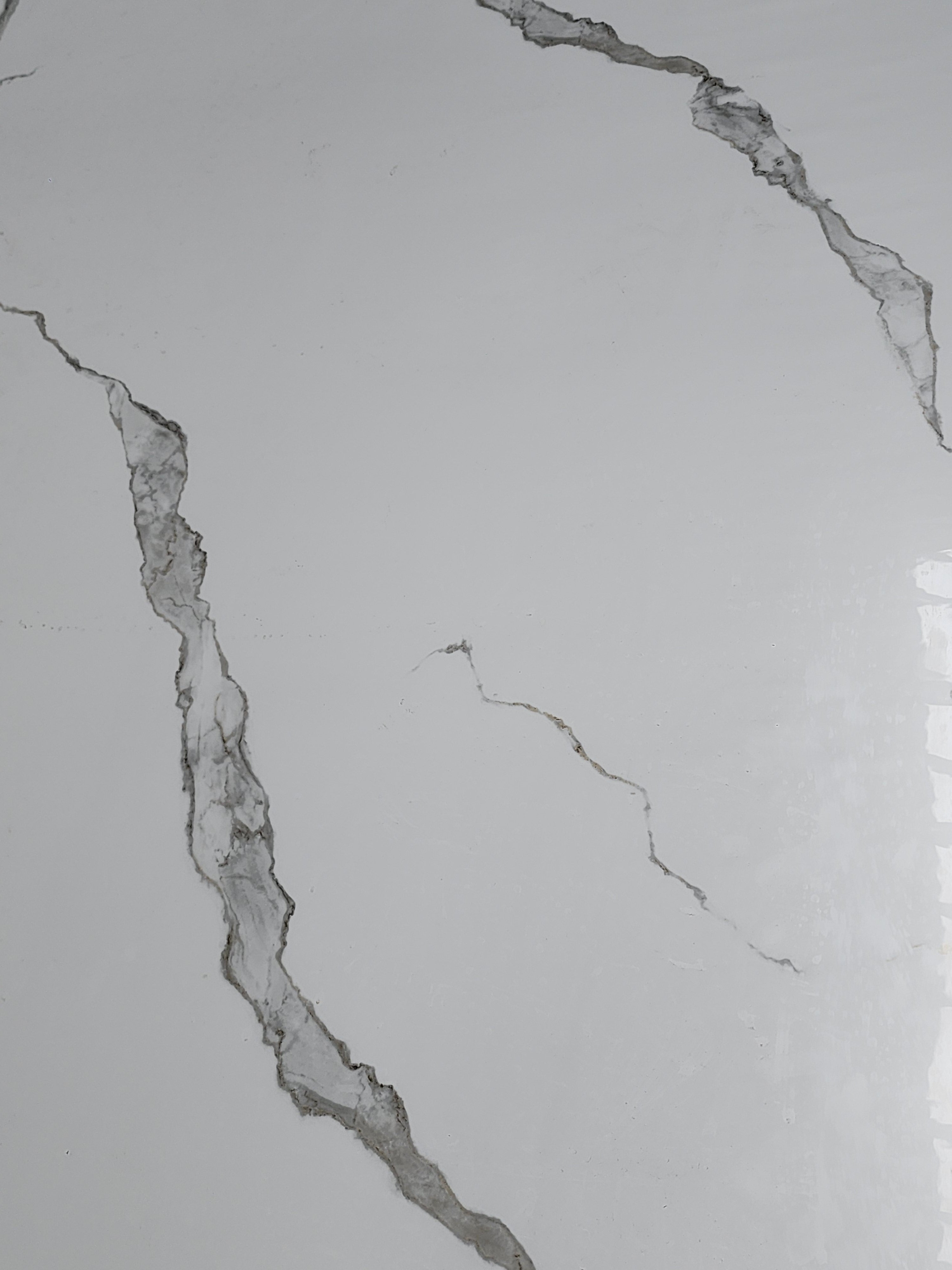 Rollo autoadhesivo simil mármol 1751