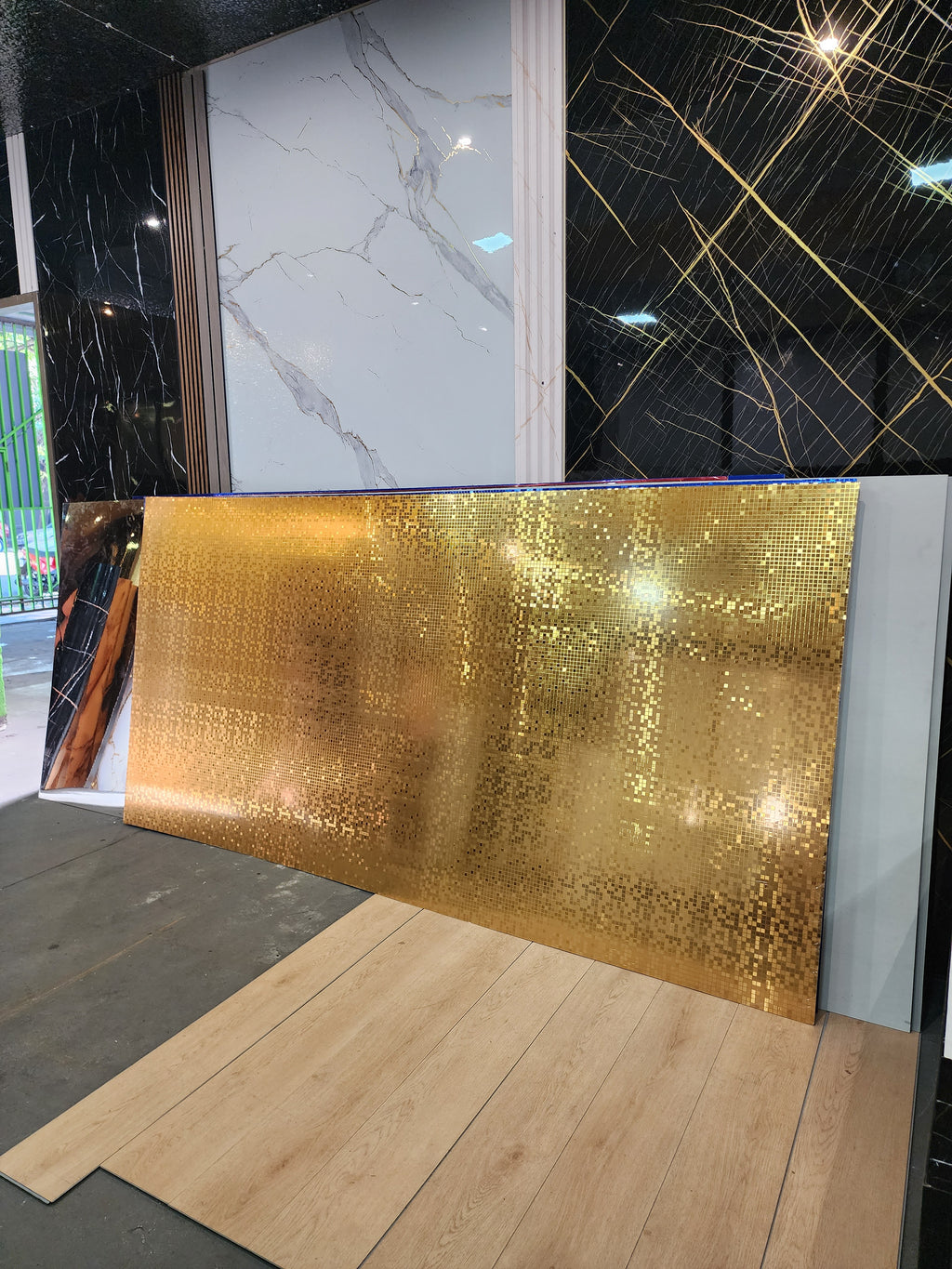 Mosaico Dorado
