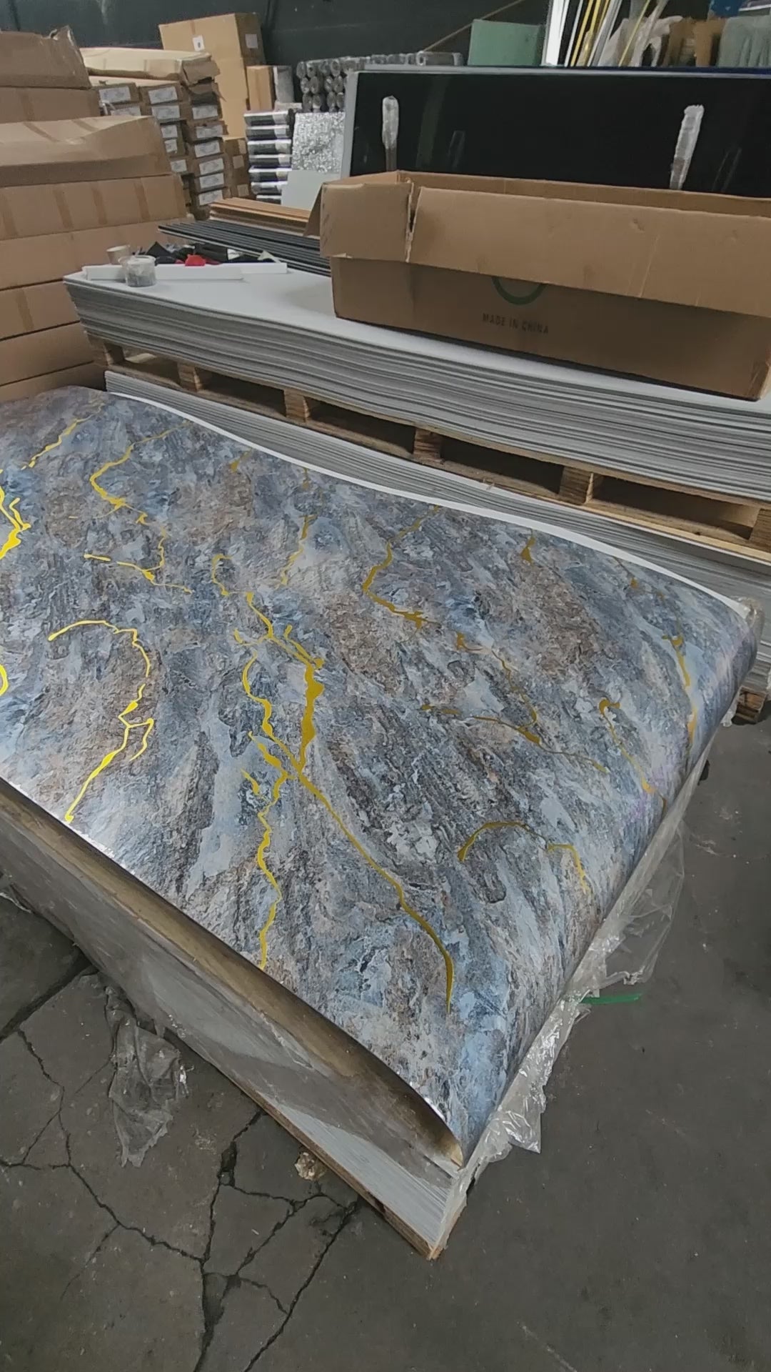 Rollo autoadhesivo simil mármol 3790